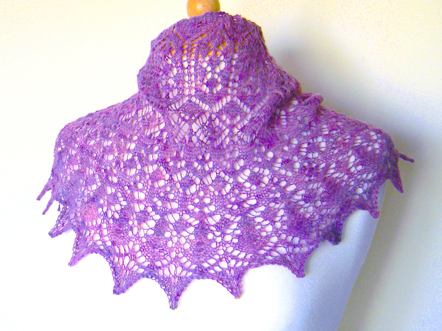 Donna Cowl Kit - Falklands Merino Lace