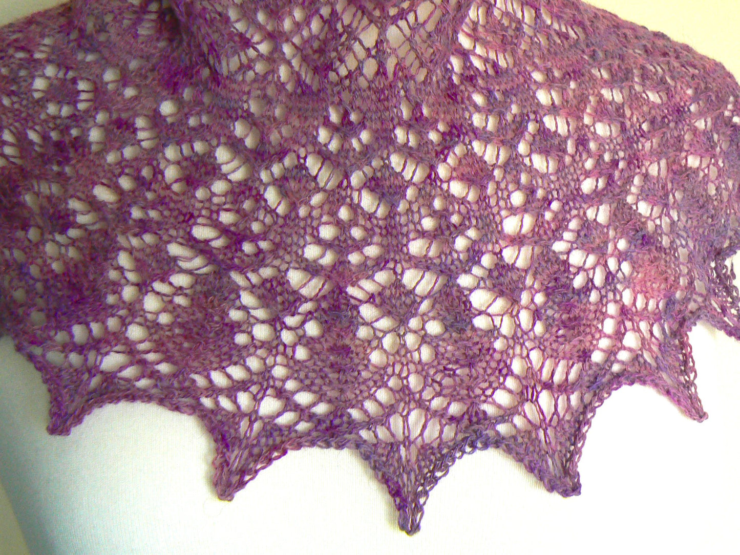 Donna Shetland Lace Cowl Pattern
