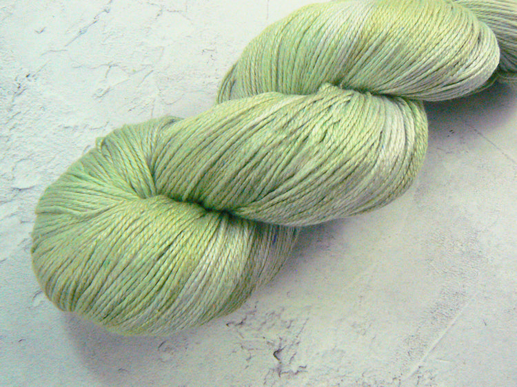 Pale Mint, Spun Silk 4-ply (ISS)