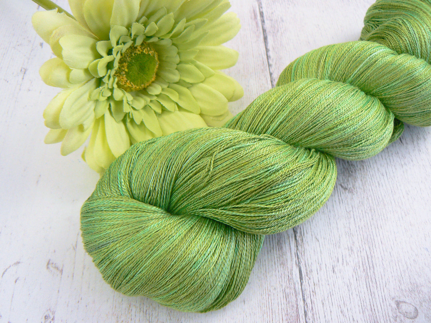 Fern Green, Fine Spun Silk Lace (SLL)
