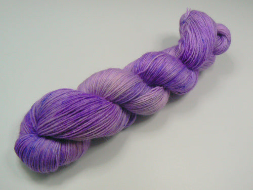 Sugared Violets, Baby Alpaca 4-ply (BAS)
