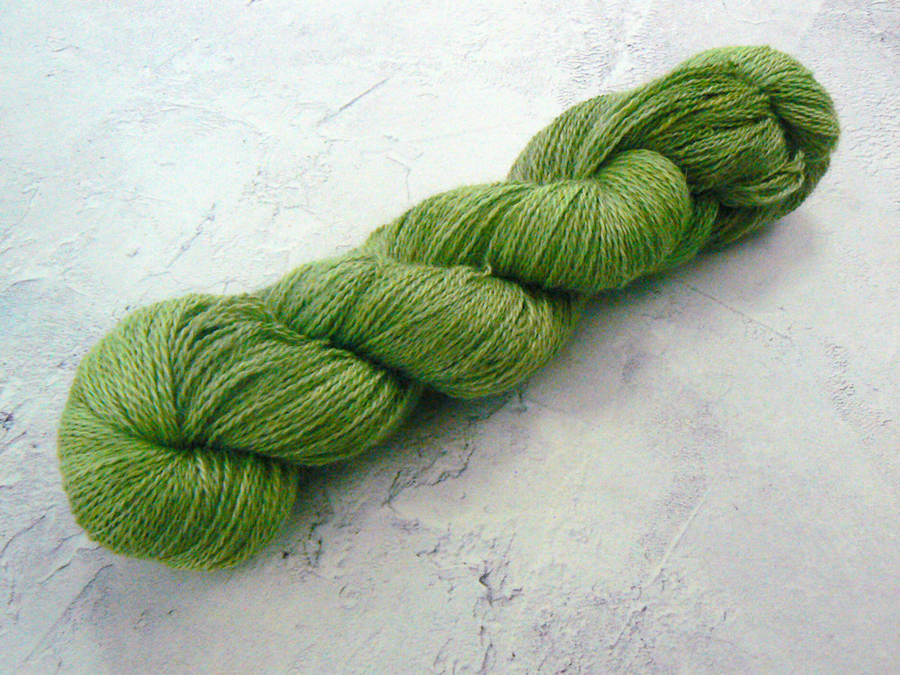 Lovely Leaves, British Suri Alpaca Silk 4-ply yarn (SUS)