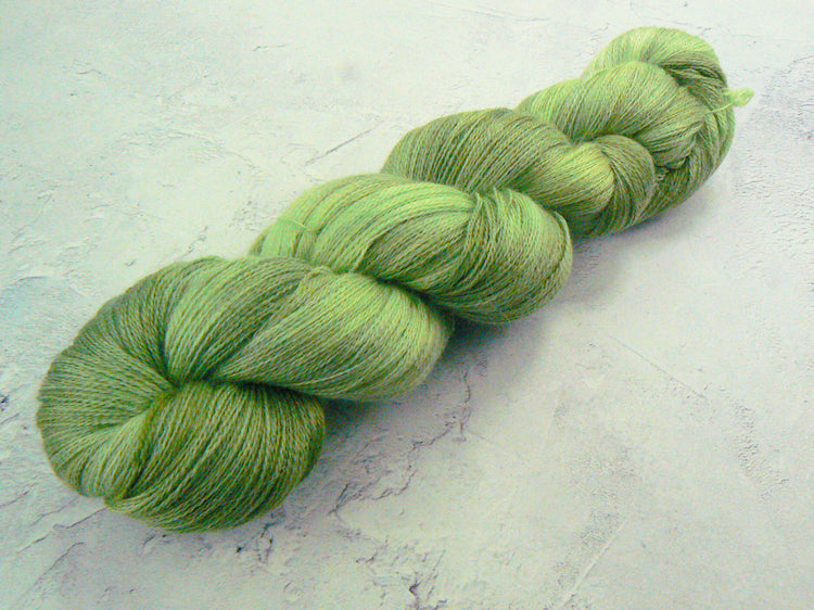 Lovely Leaves, Suri Alpaca Merino Silk Fine (AML)
