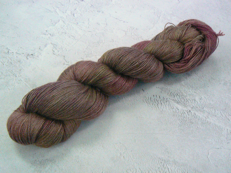 Lakeland Glen, Baby Camel Silk Lace (BCL)