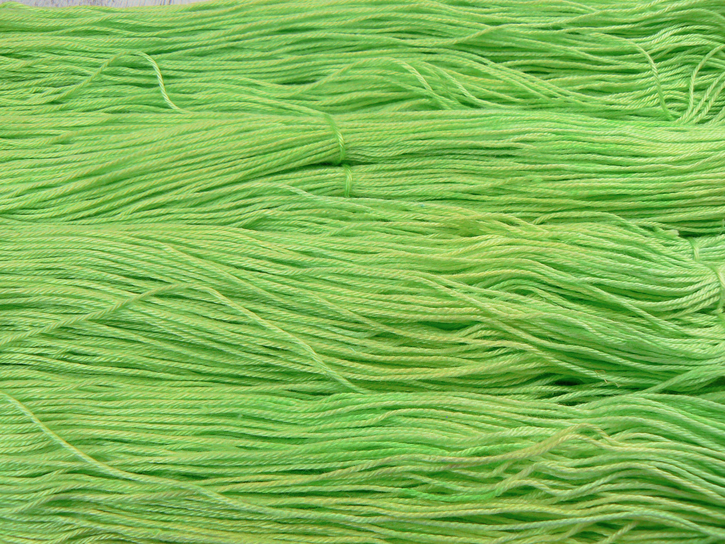 Mistletoe Green, Mulberry Silk 4-ply (SIS)