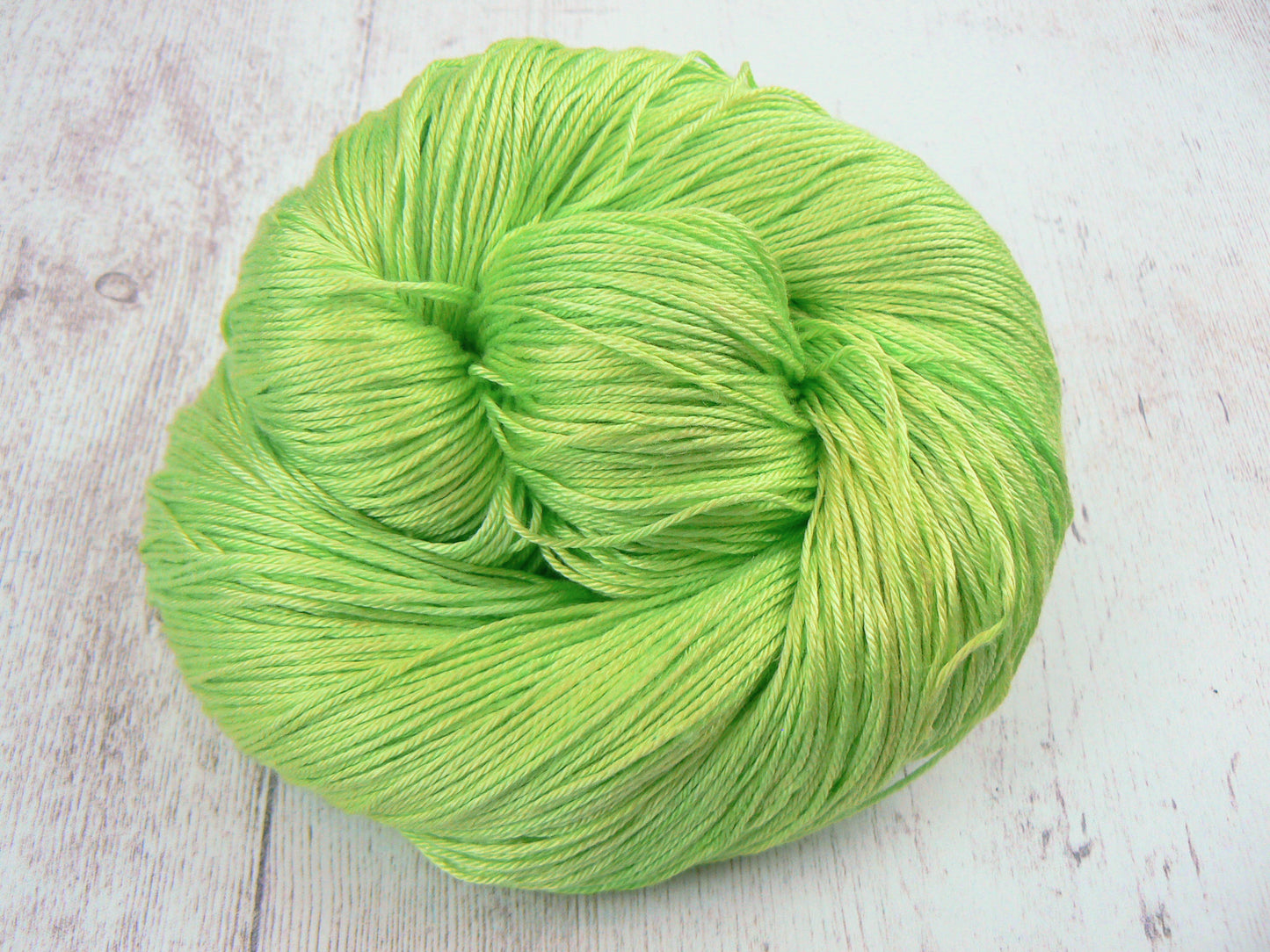 Mistletoe Green, Mulberry Silk 4-ply (SIS)
