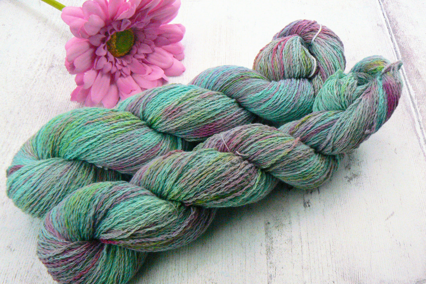 Waterlily Impressions, Cashmere Fine 4-ply