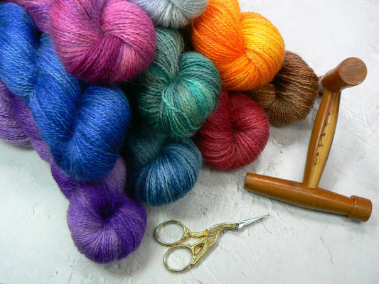 How to Read Yarn Weight Charts: A 2026 Guide