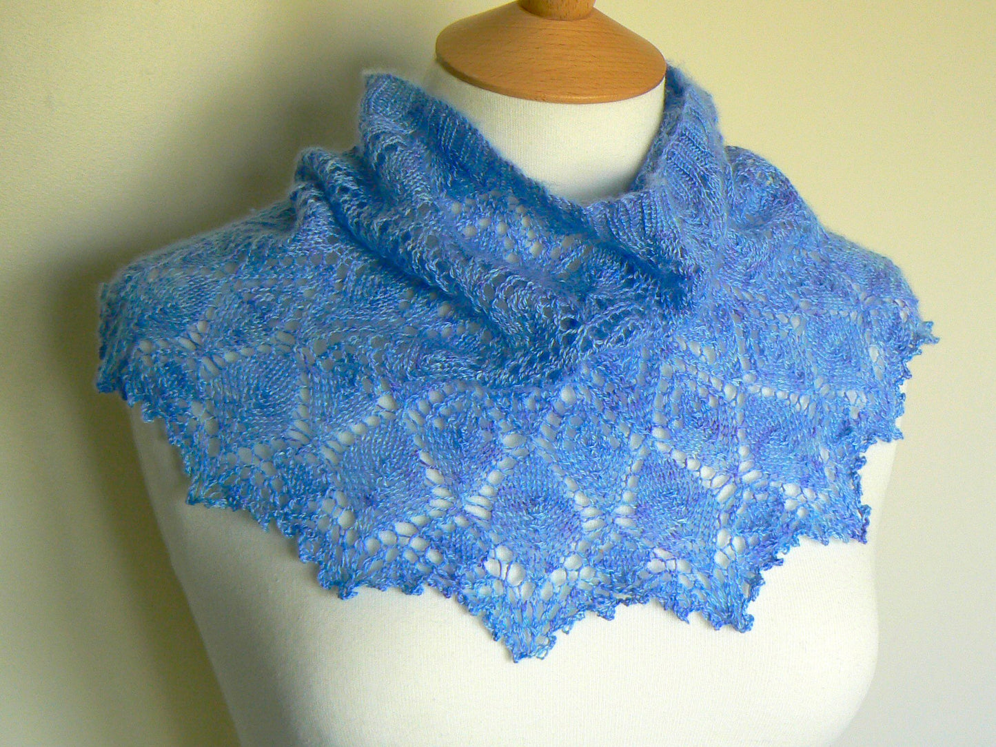 Giselle Cowl Kit - Alpaca Silk Lace