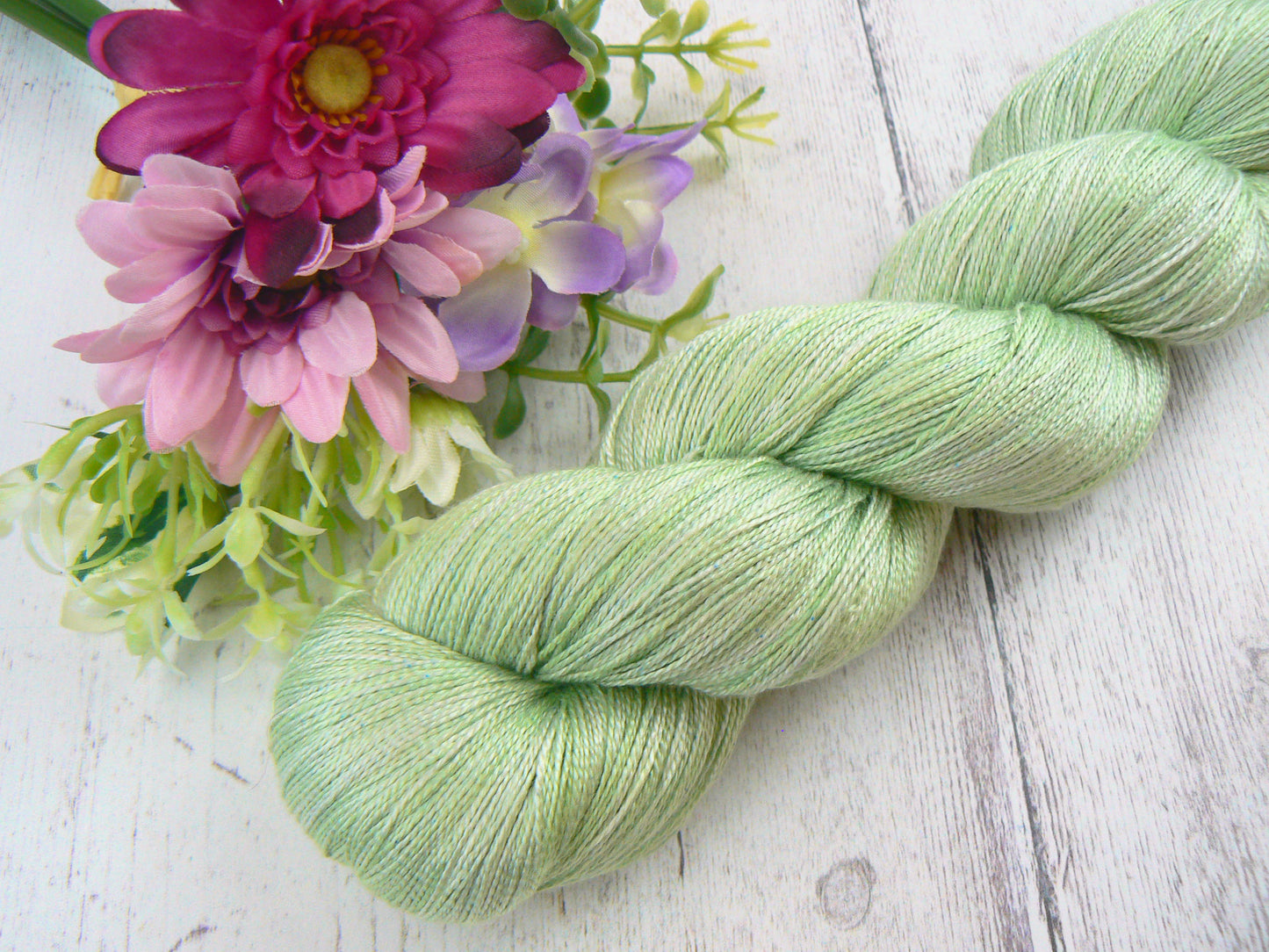 Pale Mint, Spun Silk Lace (SKL)