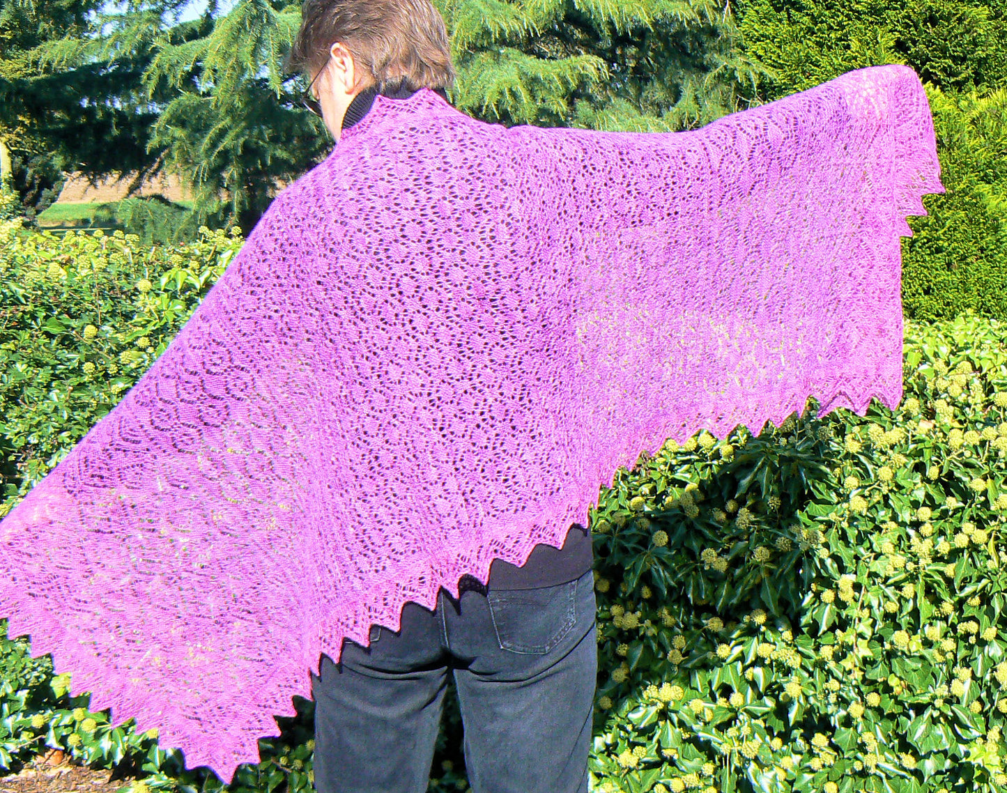 Yvaine Shetland Lace Stole Kit in Shetland Pure Wool Lace