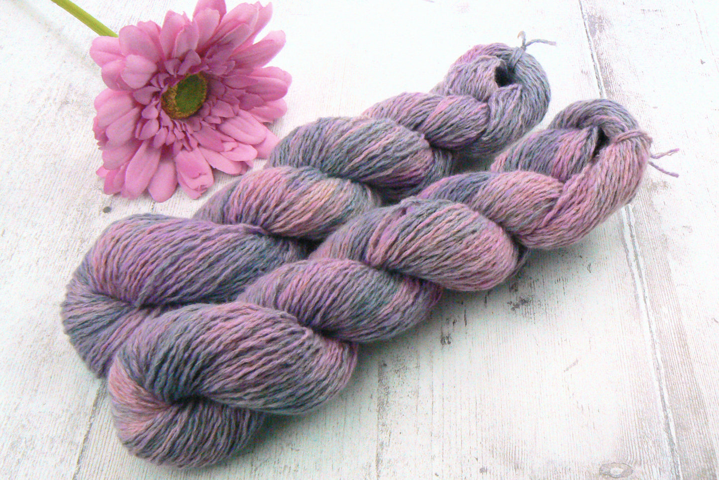 Damson Mist, Cashmere 4-ply