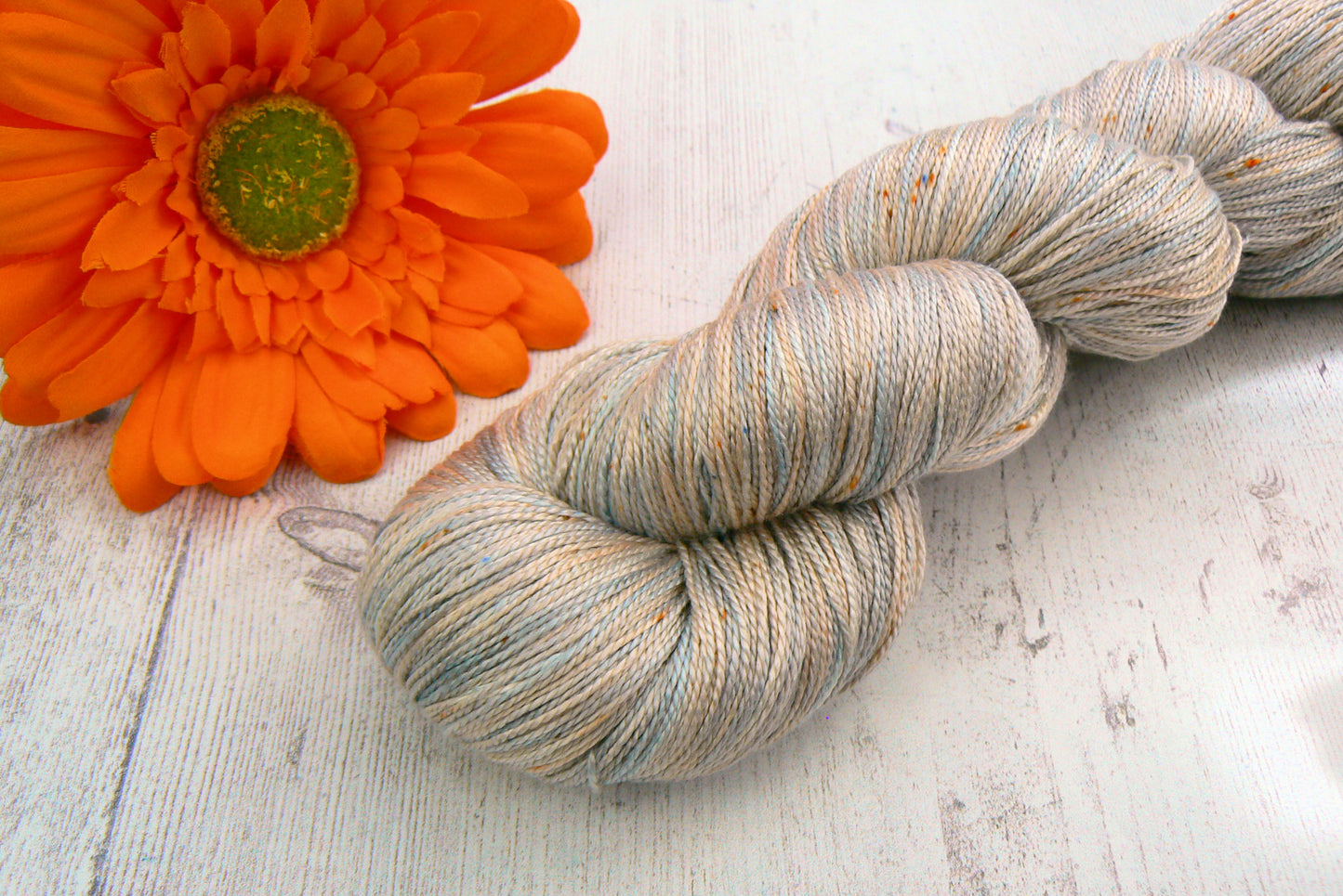 Norfolk Flint, Spun Silk Lace